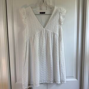 Shein white v-neck eyelet women's summer dress size small